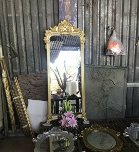 Khung Gương Bằng Nhựa Composite Giả Đồng