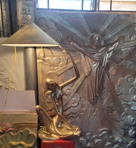 Tượng Đèn Cô Gái Trang Trí Phòng Ngủ