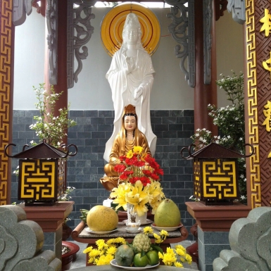 Có nên thi công tượng trang trí composite cho không gian nội thất không?