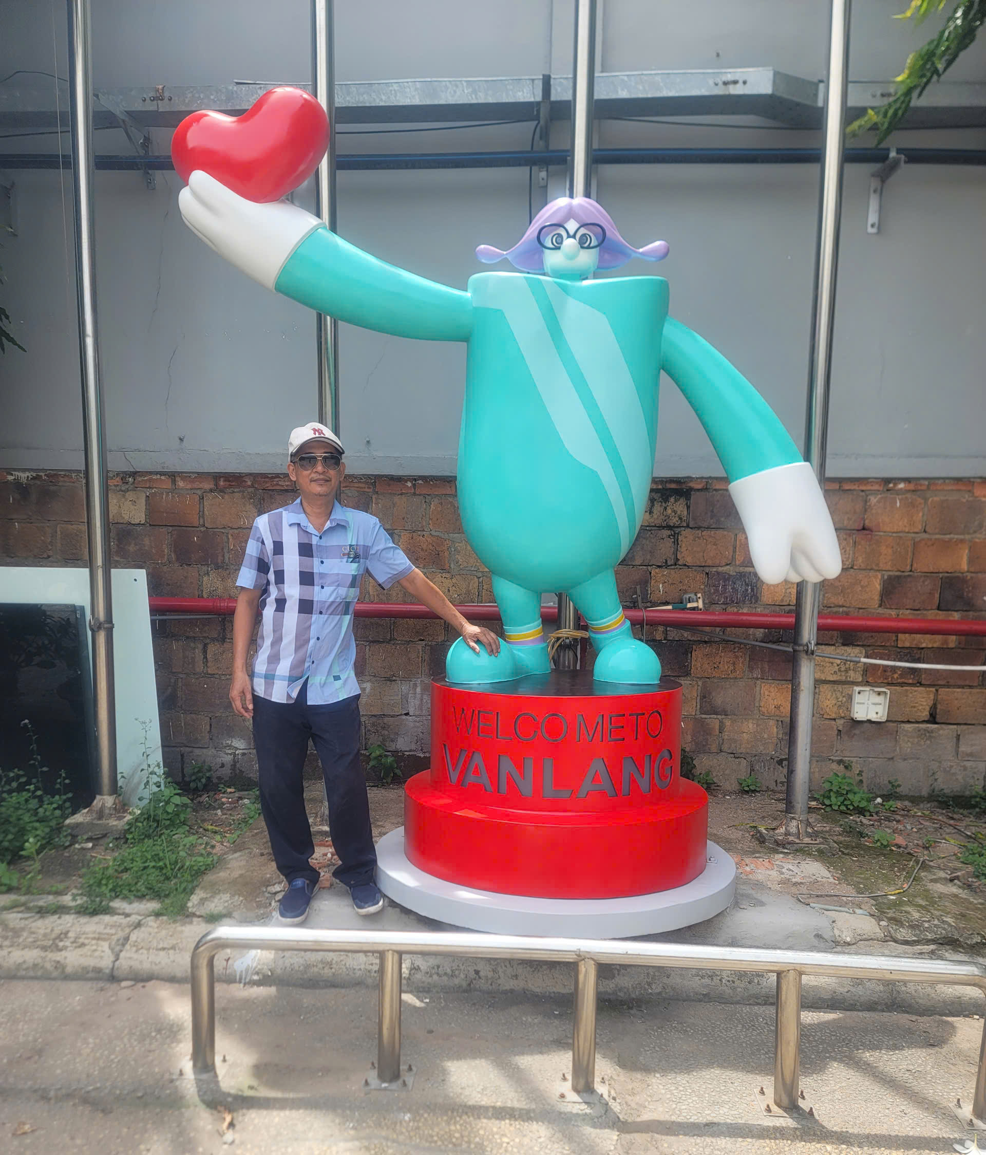 thi công tượng nhựa trang trí