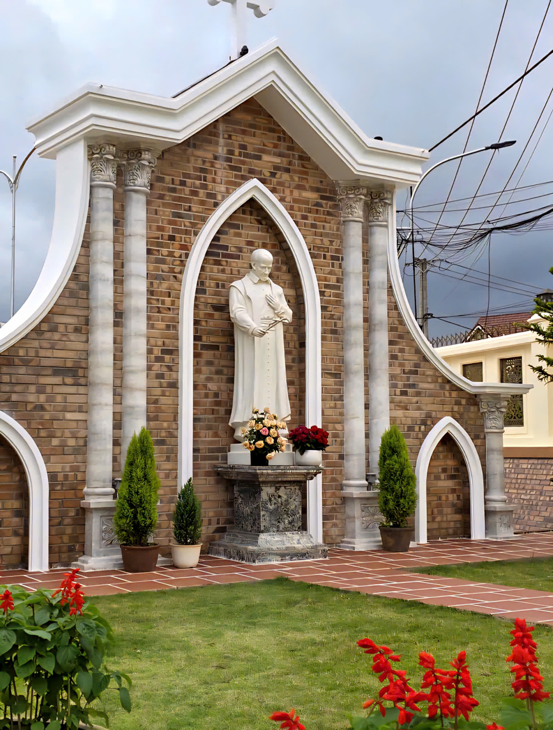 tượng composite Công giáo