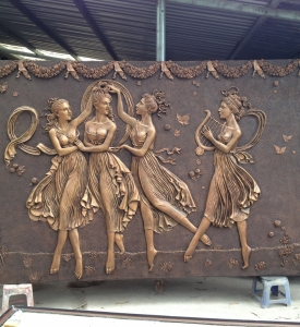 Phù Điêu Các Cô Gái