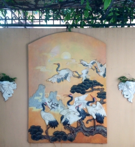 Phù Điêu Tùng Hạt Trang Trí