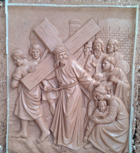 Tạo Hình Phù Điêu Đất Sét 14 Chặng Đành Thánh Giá