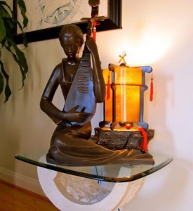 Tượng Đèn Cô Gái Ôm Đàn Giả Đồng