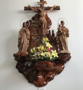 Tượng Gỗ Chúa Chịu Nạn