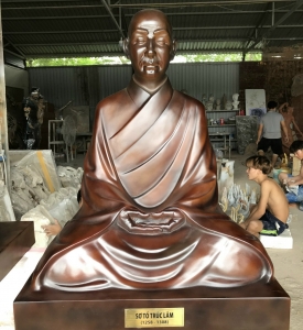 Tượng Phật Sư Tổ Trúc Lâm